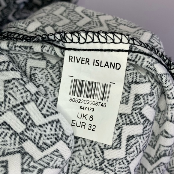 River Island Black and White Pattern Shift Dress, UK6 - Picture 13 of 14